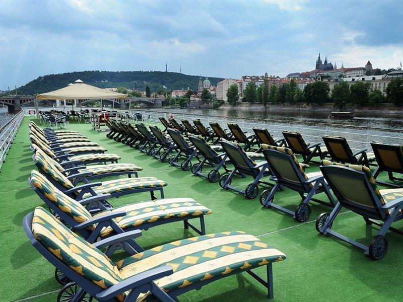 Florentina Boat Prague Exterior photo